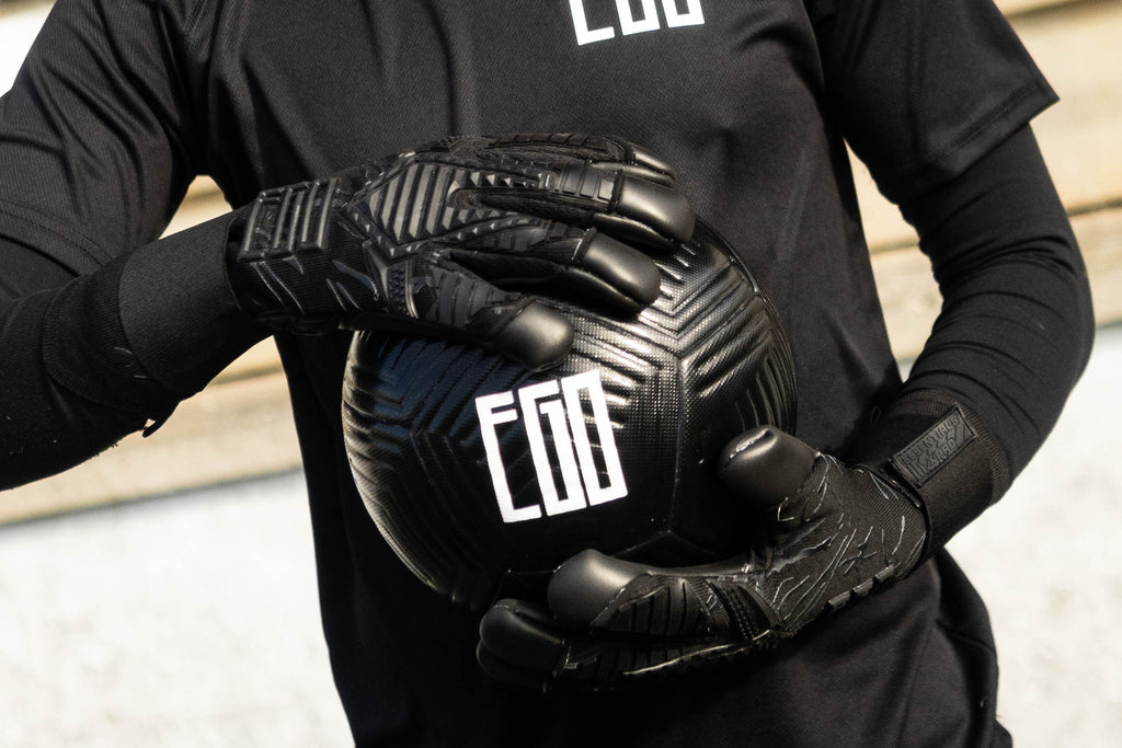 EGO ESSENTIALS X-PRO BLACKOUT