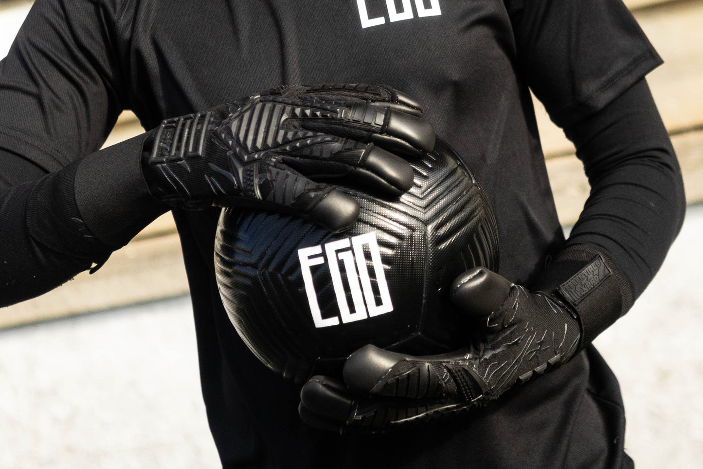 EGO ESSENTIALS X-PRO BLACKOUT